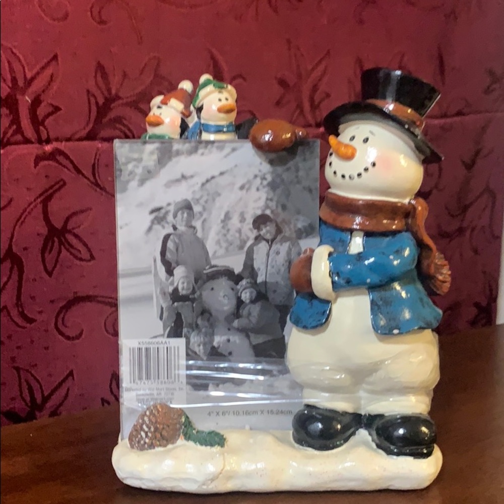 Snowman and friends photo holder